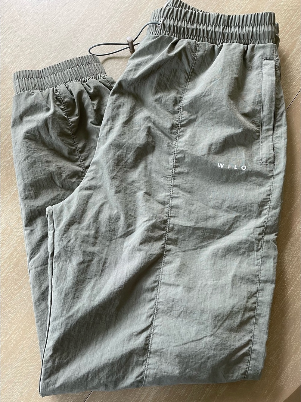 Wilo The Label Olive Green Lightweight Jogger Pants